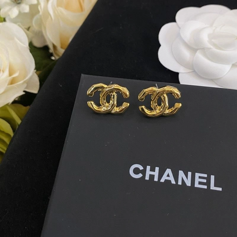 Affordable Chanel Earrings 224004