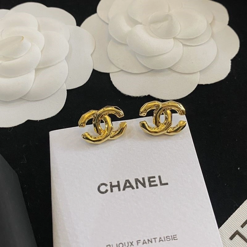 Affordable Chanel Earrings 224004