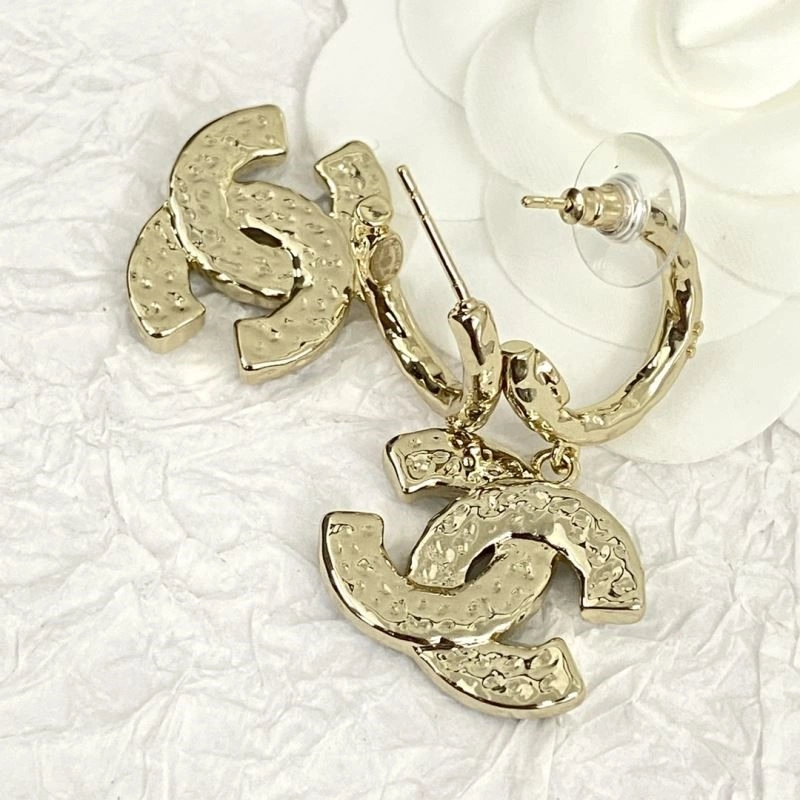Chanel Earrings Comfortable 223978