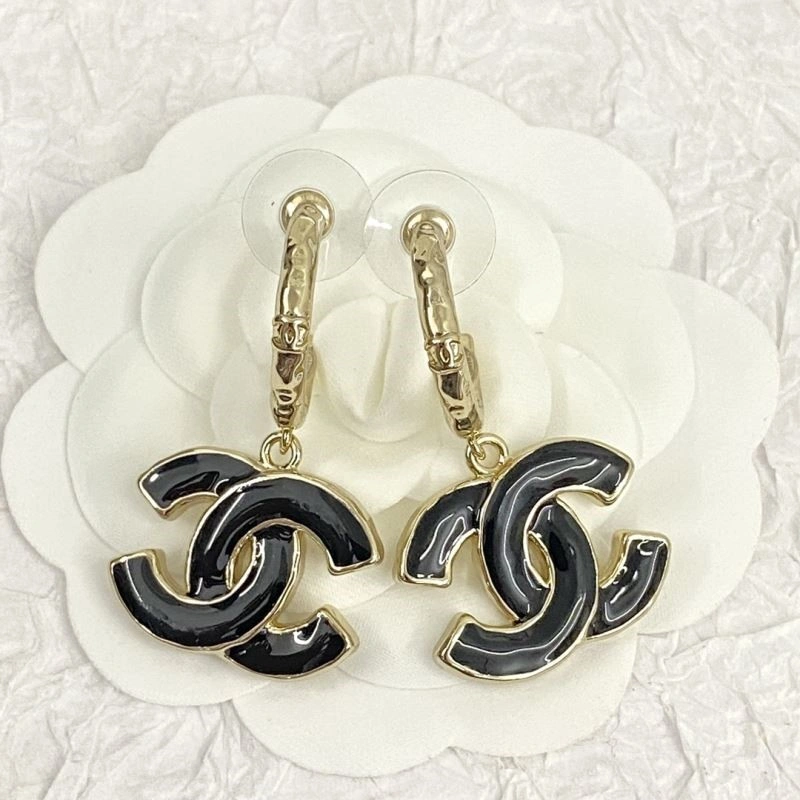 Chanel Earrings Comfortable 223978