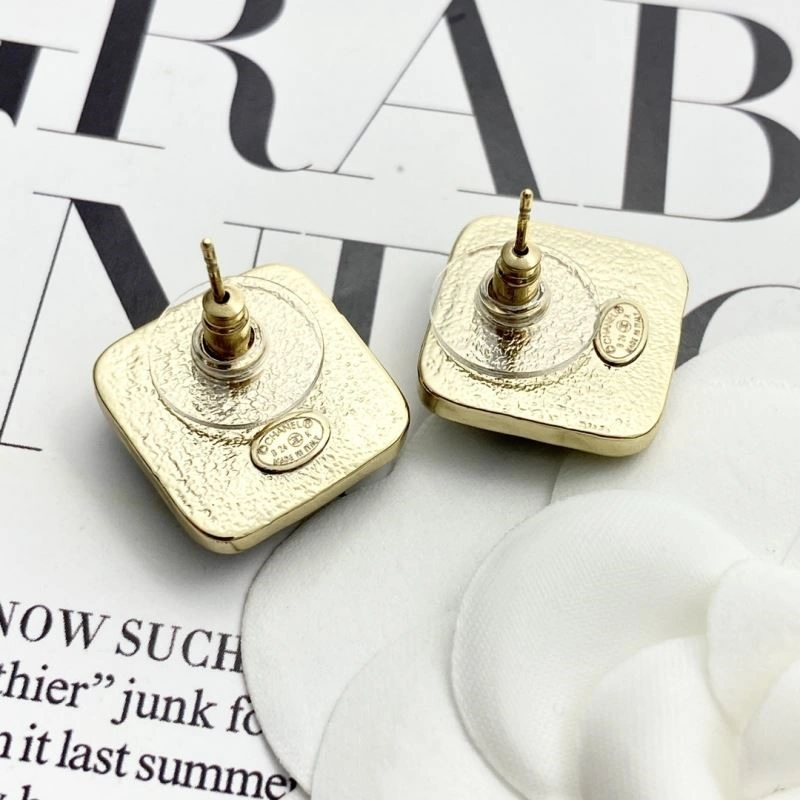 HighPerformance Chanel Earrings 223993
