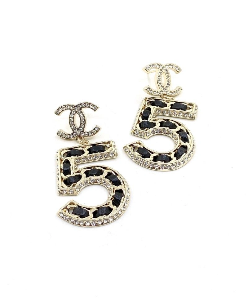 Comfortable Chanel Earrings 223975