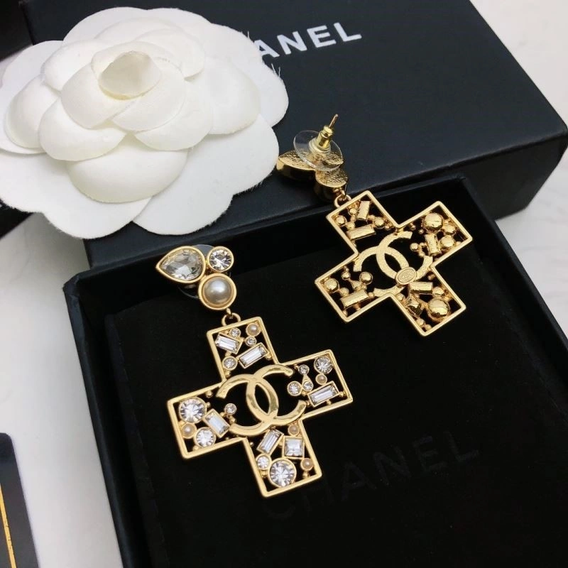 Chanel Earrings Sophisticated 223967