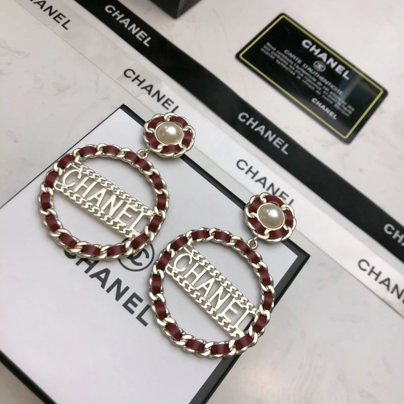 Chanel Earrings Trendsetting 223980