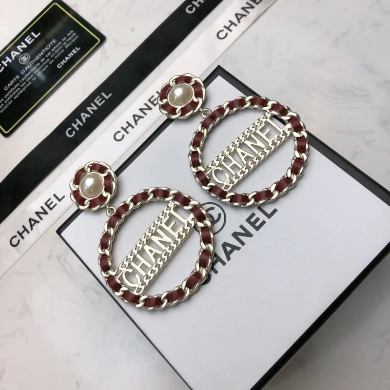 Chanel Earrings Trendsetting 223980