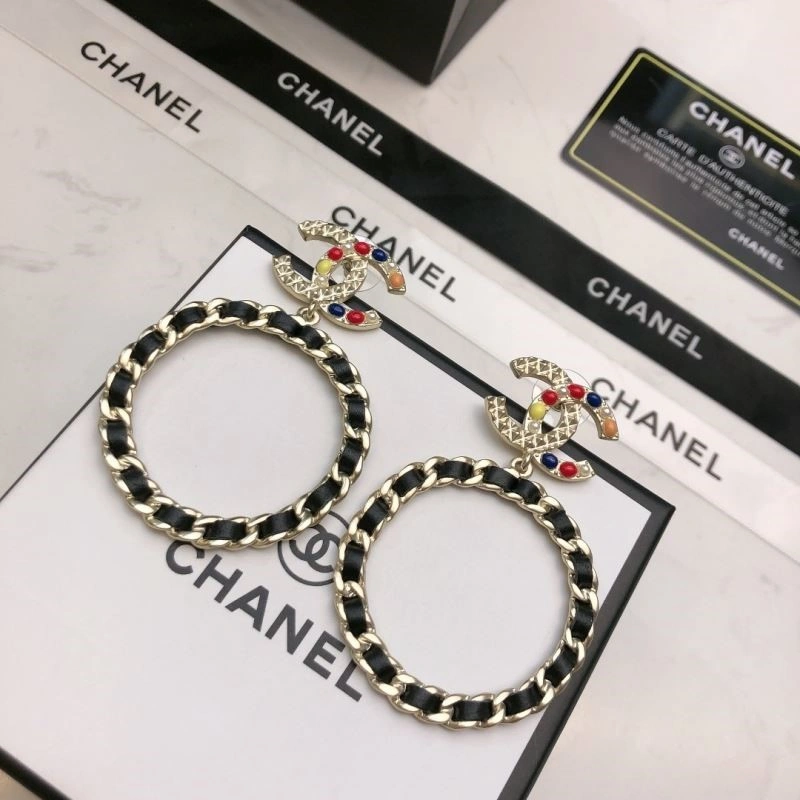 Comfortable Chanel Earrings 224016