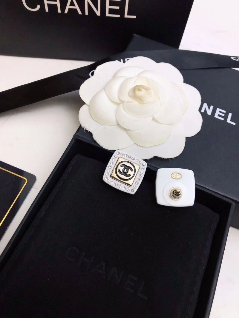 Premium Chanel Earrings 223973