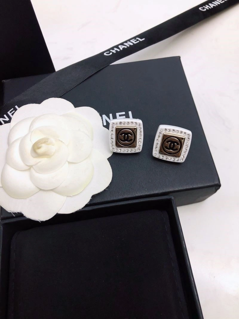 Premium Chanel Earrings 223973