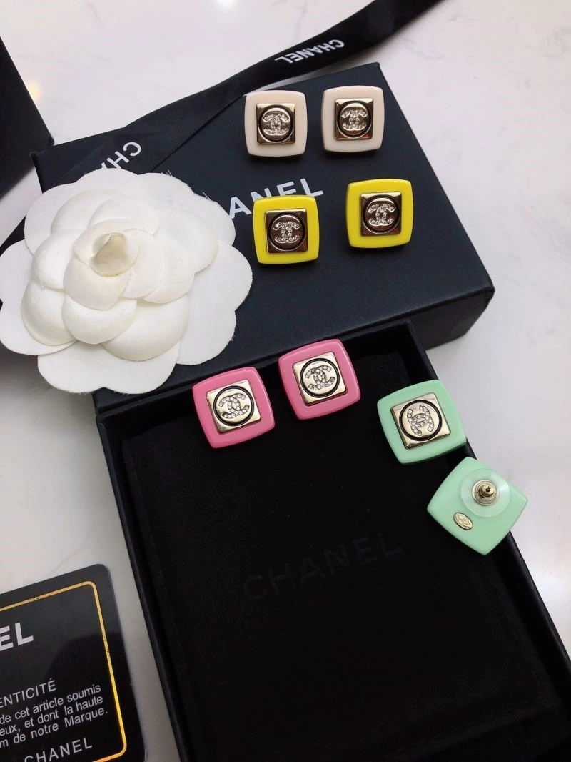 Chanel Earrings Stylish 223969