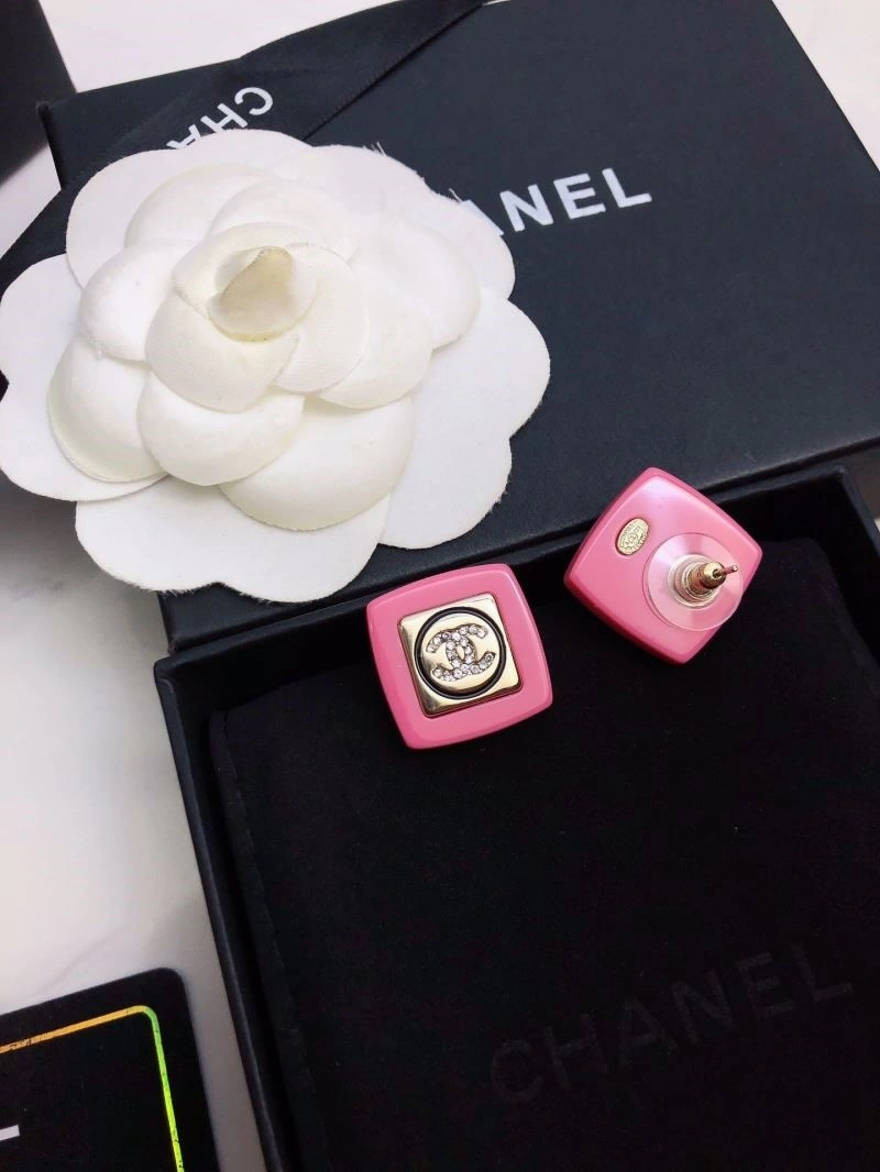 Chic Chanel Earrings 224031