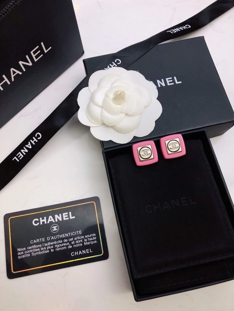 Chic Chanel Earrings 224031