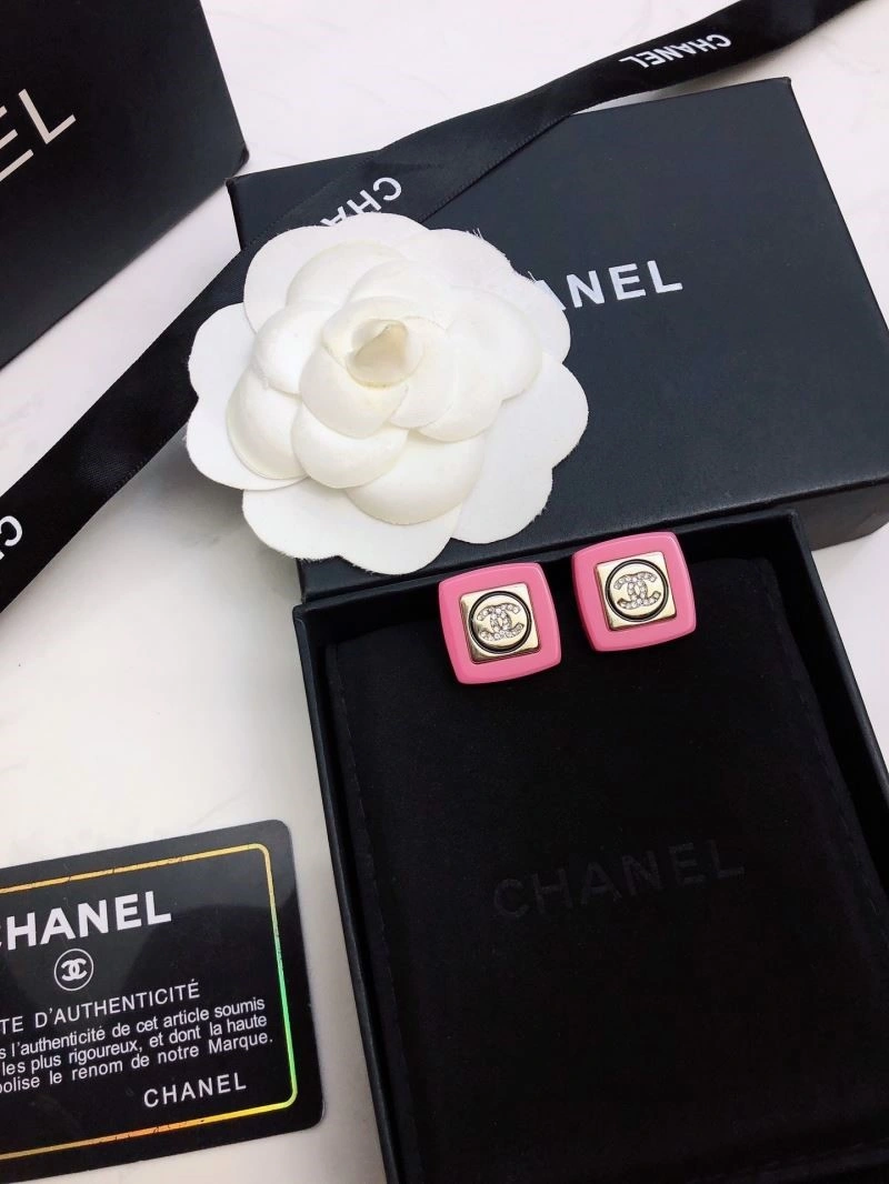 Chic Chanel Earrings 224031