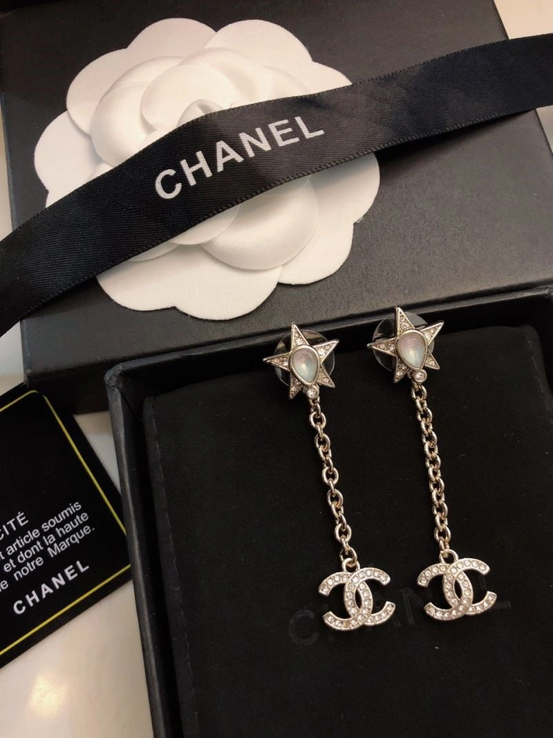 Breathable Chanel Earrings 223965