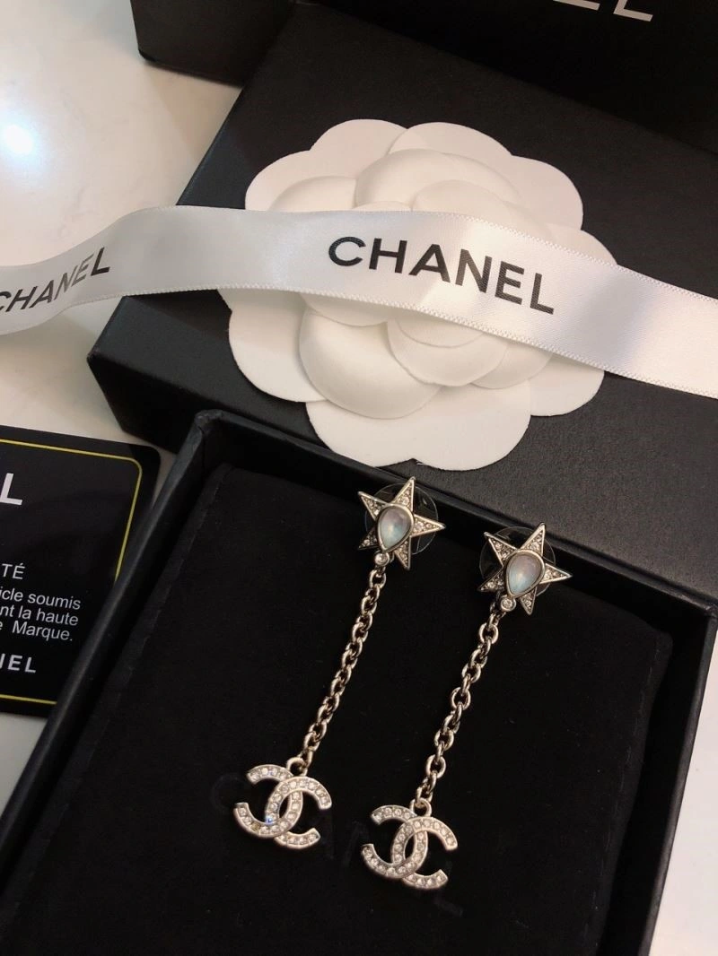 Breathable Chanel Earrings 223965