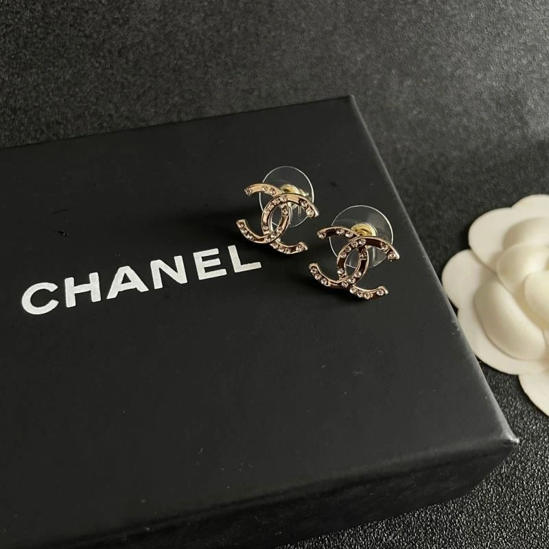 Sporty Chanel Earrings 223972