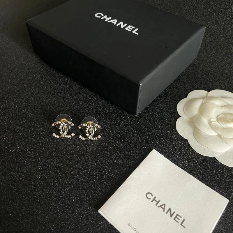 Sporty Chanel Earrings 223972