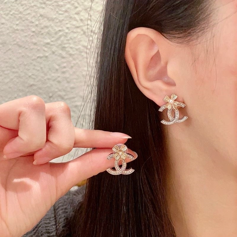 Chanel Earrings Youthful 223935