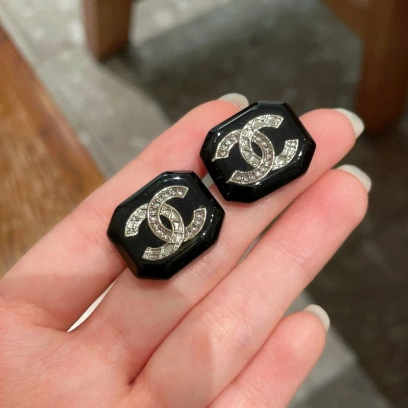 TravelReady Chanel Earrings 223946