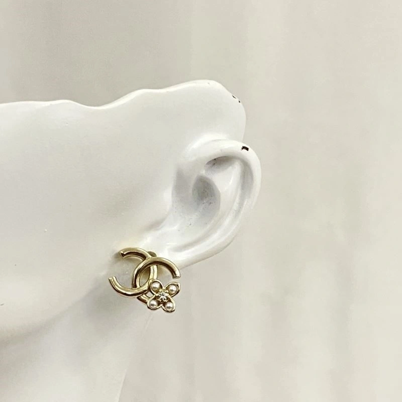 Chanel Earrings Durable 223938