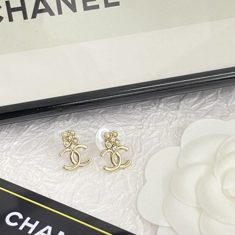 Stretchable Chanel Earrings 223941
