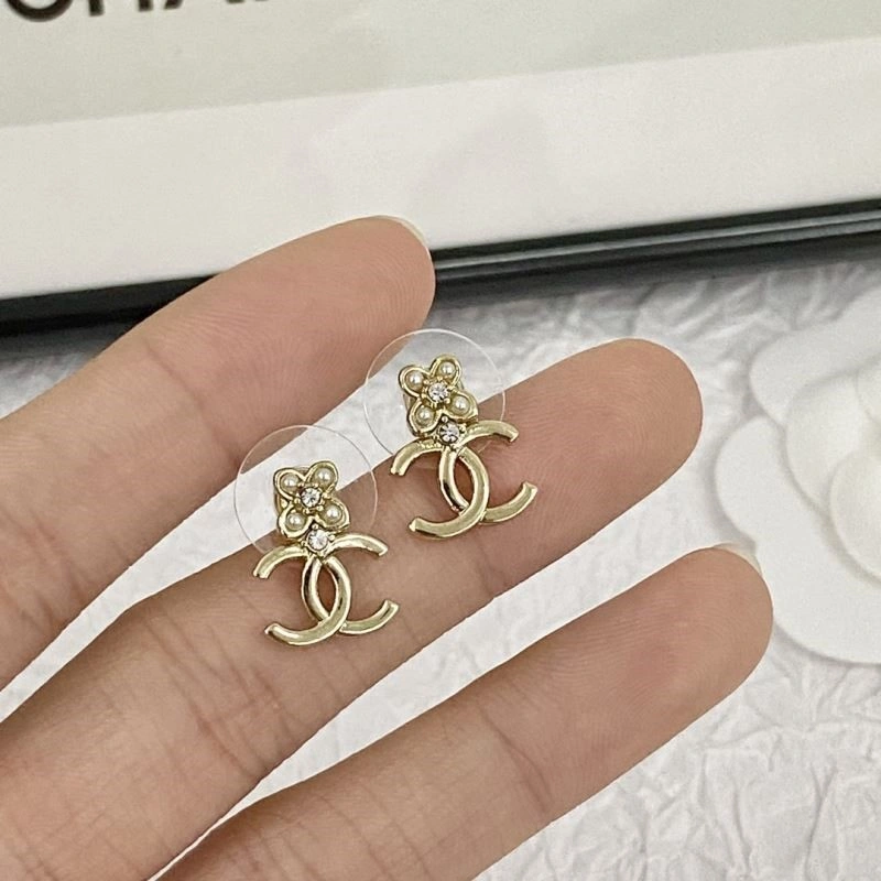 Stretchable Chanel Earrings 223941