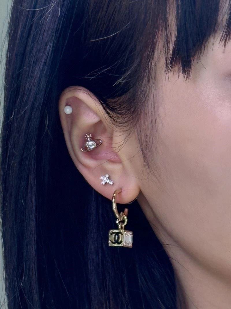Chanel Earrings Functional 223984