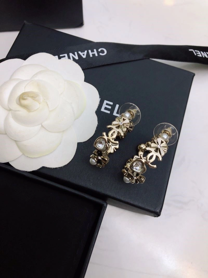 Chanel Earrings TimelessDesign 223947