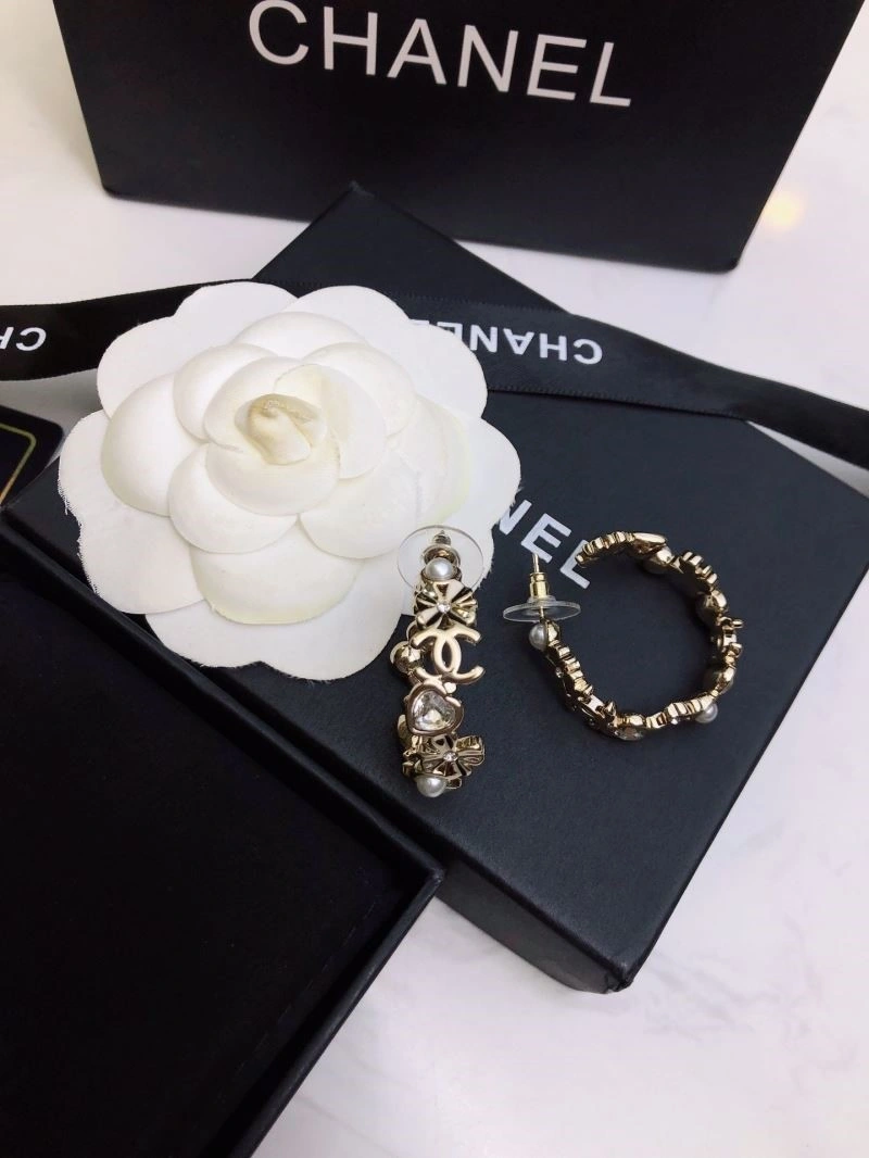 Chanel Earrings TimelessDesign 223947