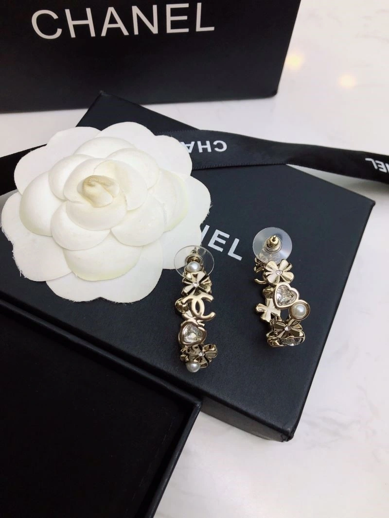 Chanel Earrings TimelessDesign 223947