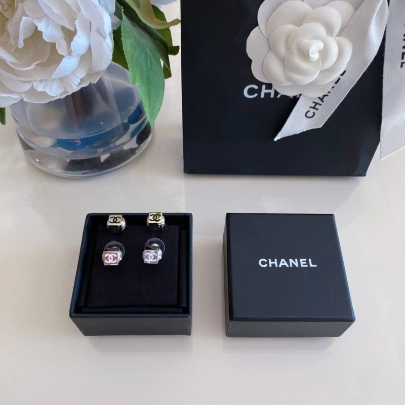 Durable Chanel Earrings 223927