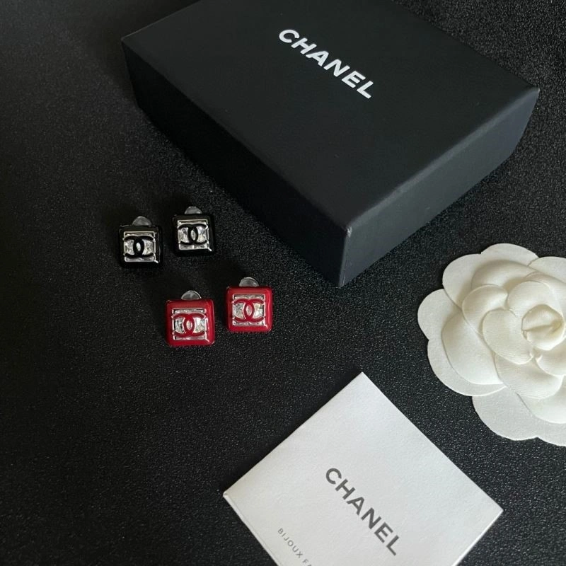 Chanel Earrings Premium 223985