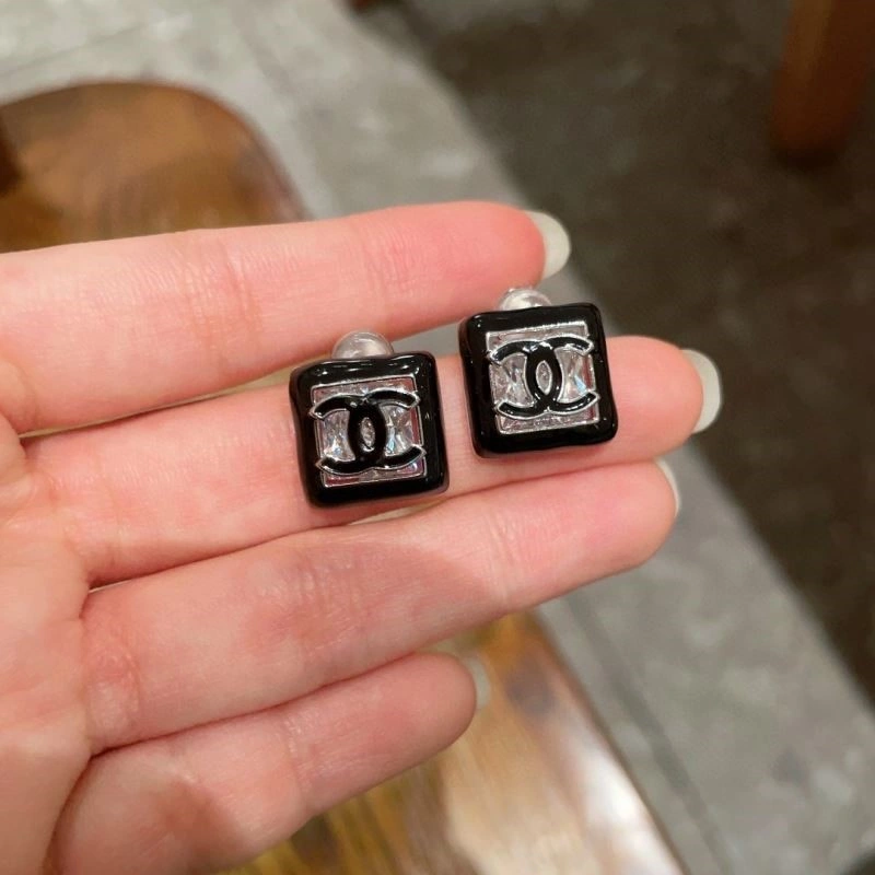 Chanel Earrings Premium 223985