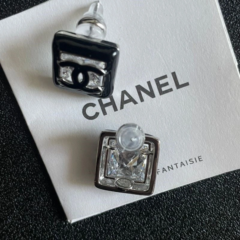 Chanel Earrings Premium 223985