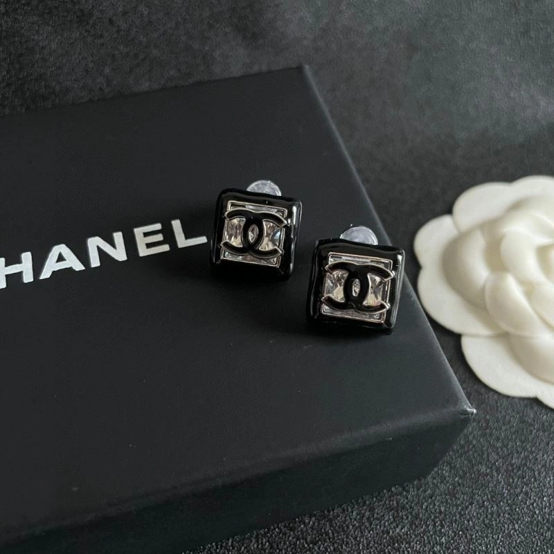 Chanel Earrings Premium 223985
