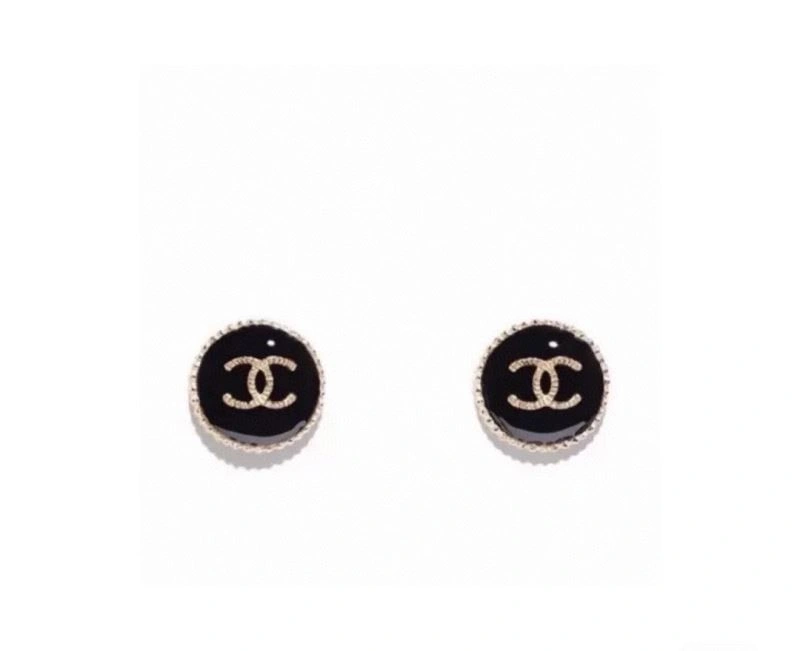 Chanel Earrings Packable 223937