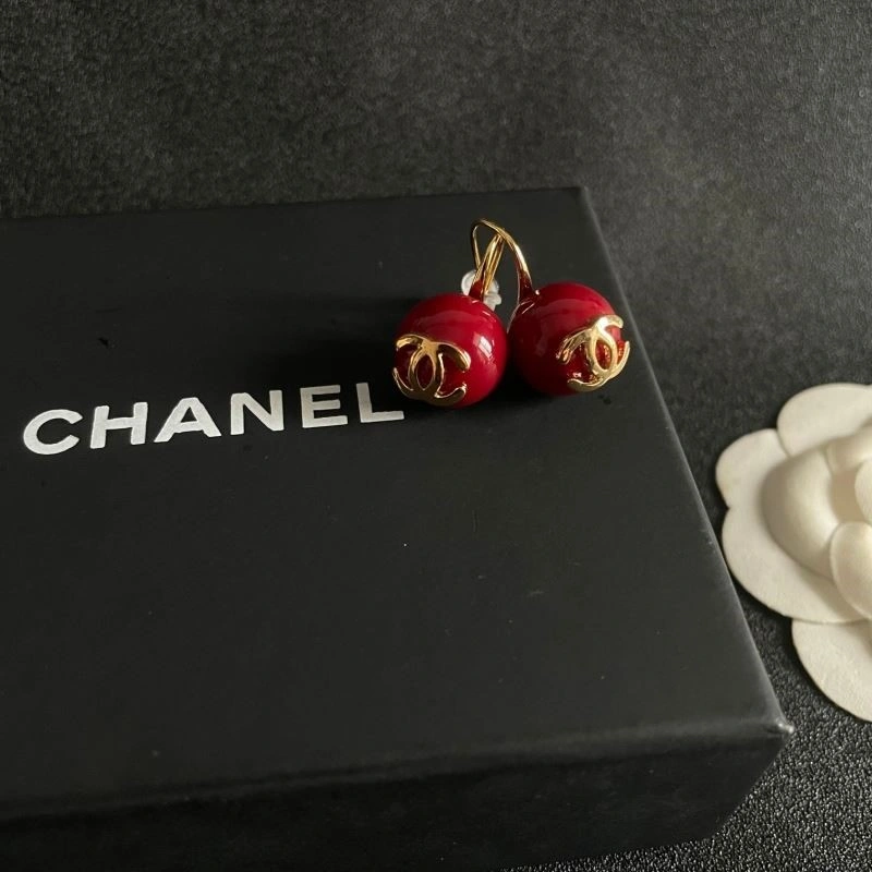 Neat Chanel Earrings 223968