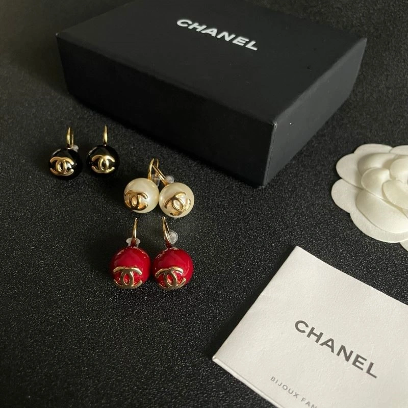 Chanel Earrings Effortless 223922