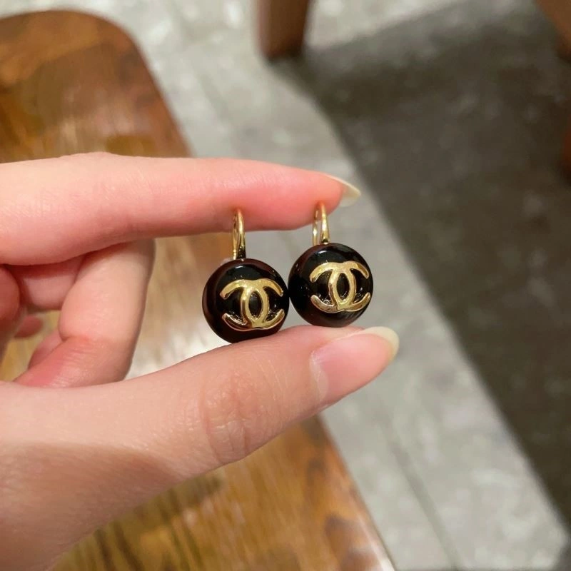 Chanel Earrings Effortless 223922