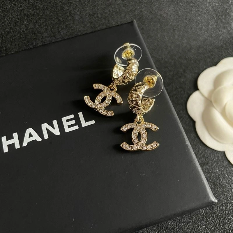 Chanel Earrings MultiPurpose 223921