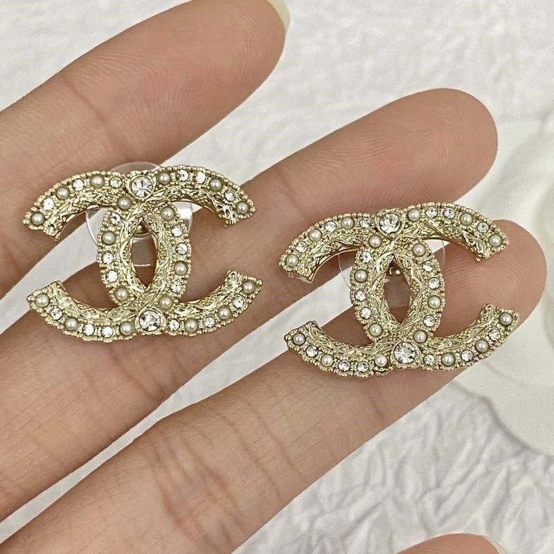 Sporty Chanel Earrings 223919
