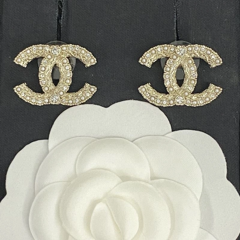 Sporty Chanel Earrings 223919