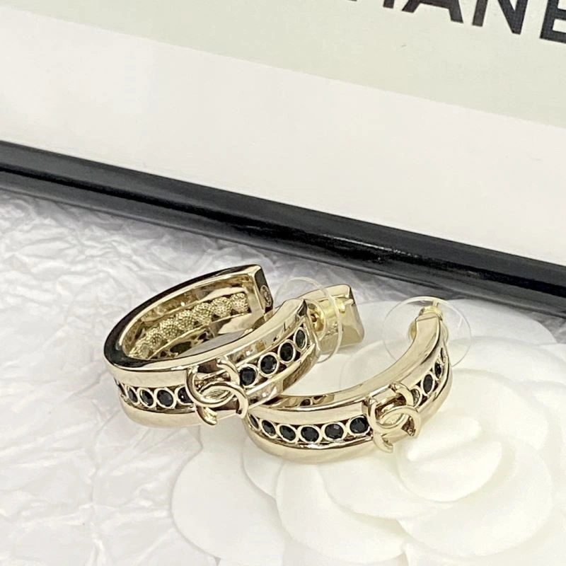 Chanel Earrings Durable 223907
