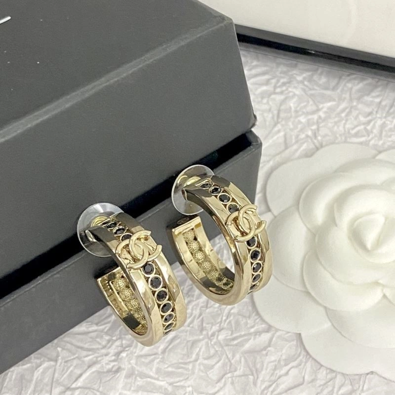 Chanel Earrings Durable 223907