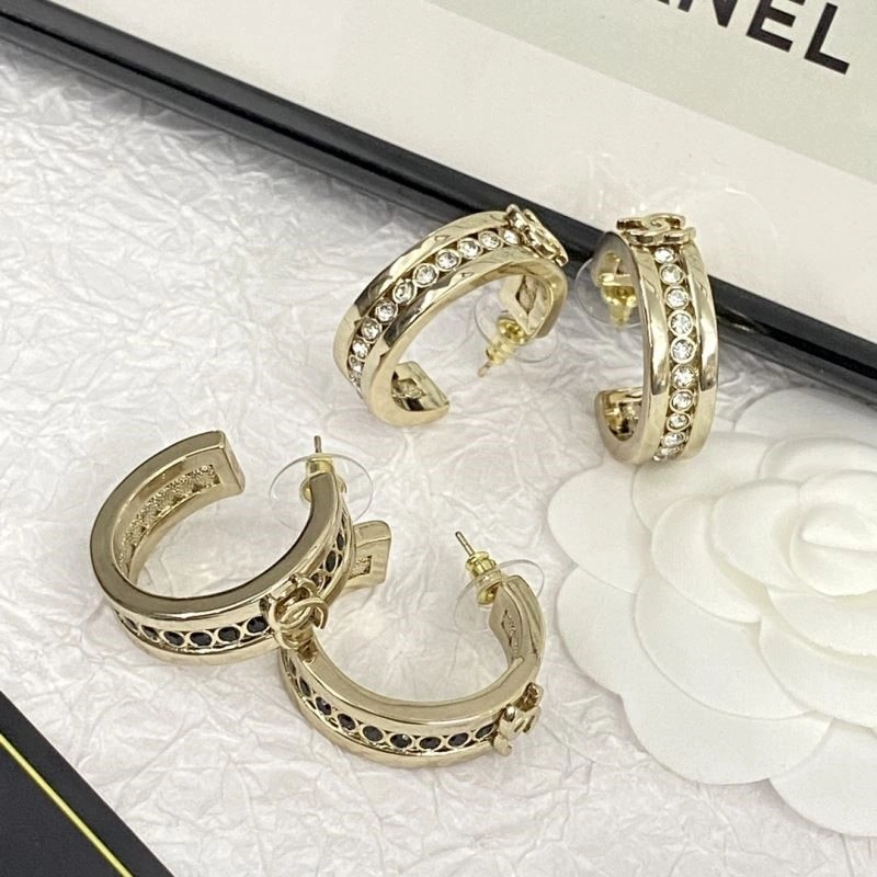 Chanel Earrings Durable 223907