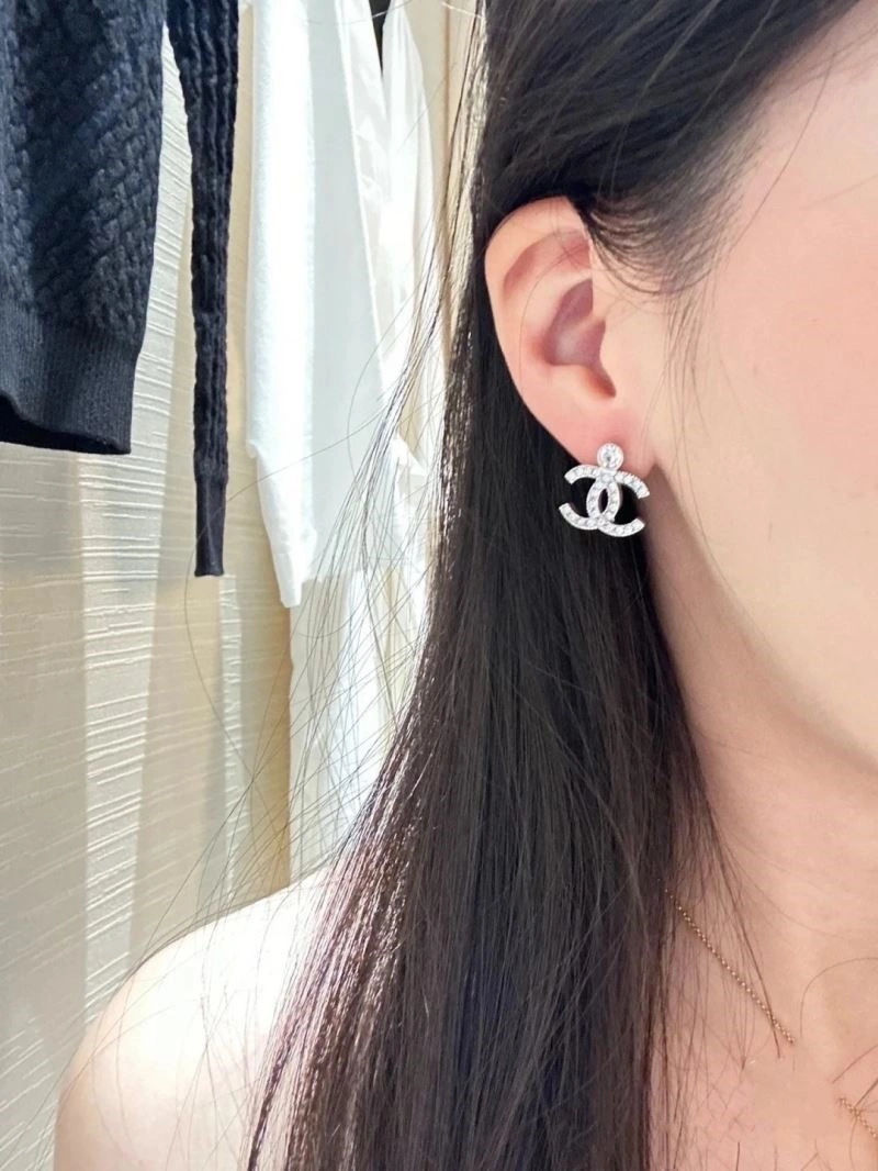 Chanel Earrings Packable 223897