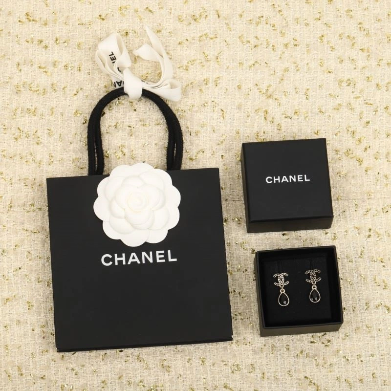 UrbanStyle Chanel Earrings 223913