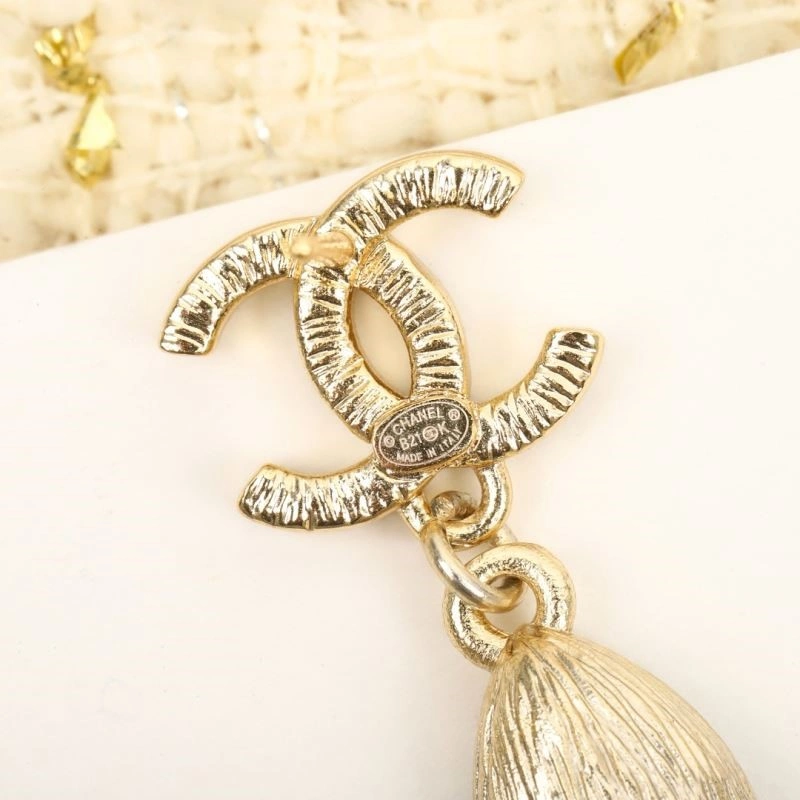 UrbanStyle Chanel Earrings 223913