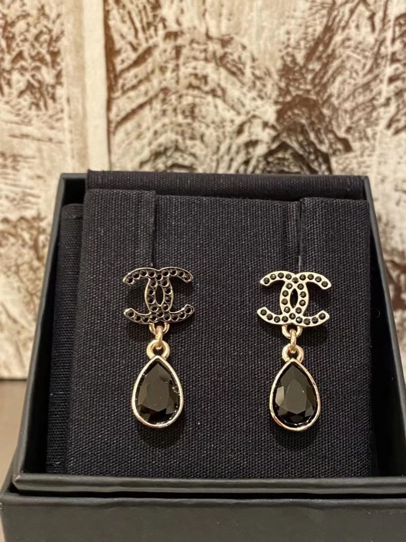 UrbanStyle Chanel Earrings 223913
