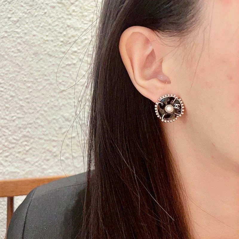 Chanel Earrings Affordable 223953