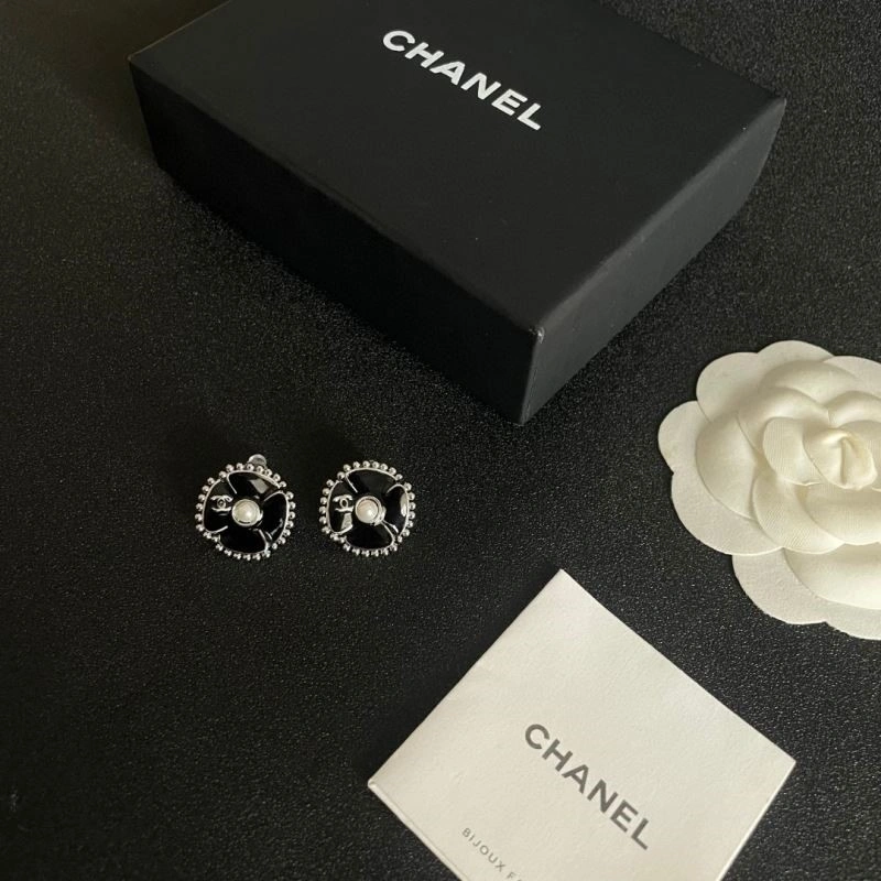 Chanel Earrings Affordable 223953